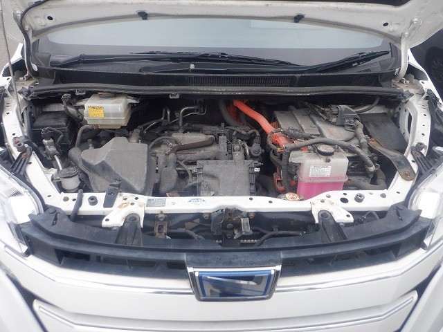 TOYOTA NOAH 2017 Image 26