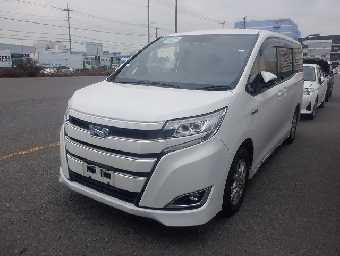TOYOTA NOAH 2017 Image 1