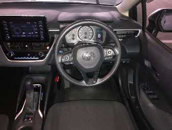 TOYOTA COROLLA TOURING 2020 Image 6