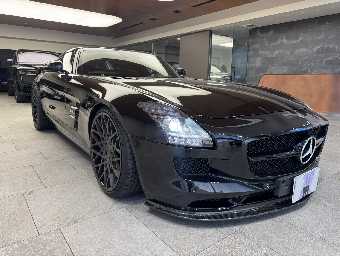 MERCEDES BENZ SLS AMG 2010 Image 11