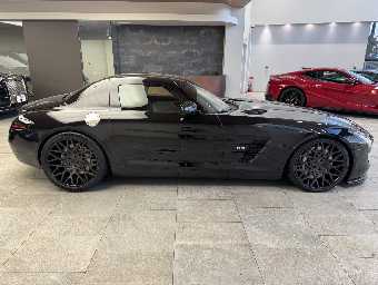 MERCEDES BENZ SLS AMG 2010 Image 12