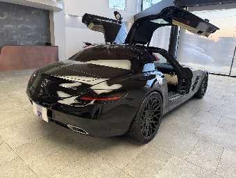 MERCEDES BENZ SLS AMG 2010 Image 5