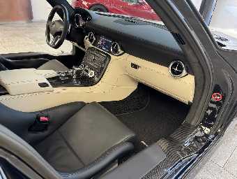 MERCEDES BENZ SLS AMG 2010 Image 35