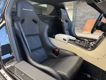 MERCEDES BENZ SLS AMG 2010 Image 37