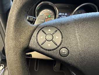 MERCEDES BENZ SLS AMG 2010 Image 43