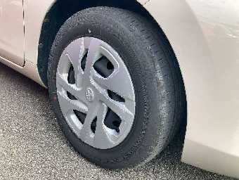 TOYOTA AQUA 2022 Image 9