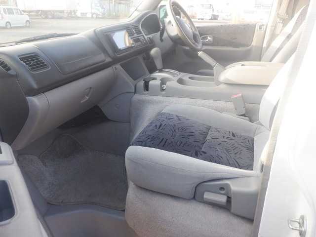 MAZDA BONGO FRIENDEE 2002 Image 41