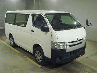 TOYOTA HIACE 2015 Image 3