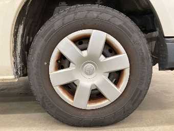 TOYOTA HIACE 2015 Image 9