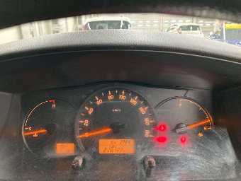 TOYOTA HIACE 2015 Image 10