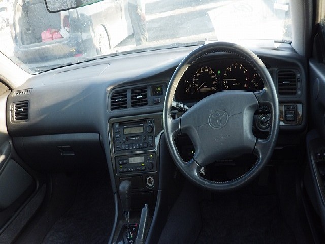 TOYOTA MARK II 1996 Image 19