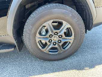 TOYOTA LAND CRUISER 2022 Image 17