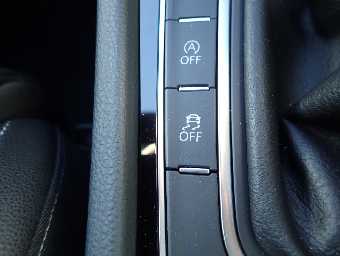 VOLKSWAGEN GOLF R 2014 Image 20