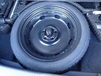 VOLKSWAGEN GOLF R 2014 Image 24