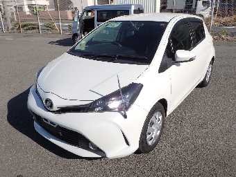 TOYOTA VITZ 2014 Image 1