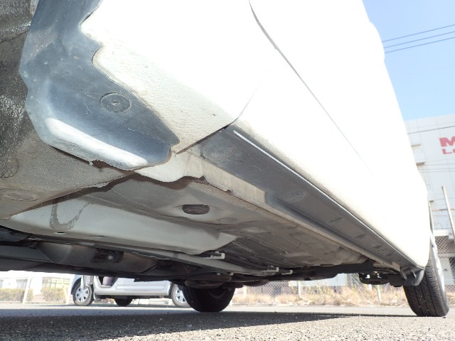 TOYOTA VITZ 2014 Image 38