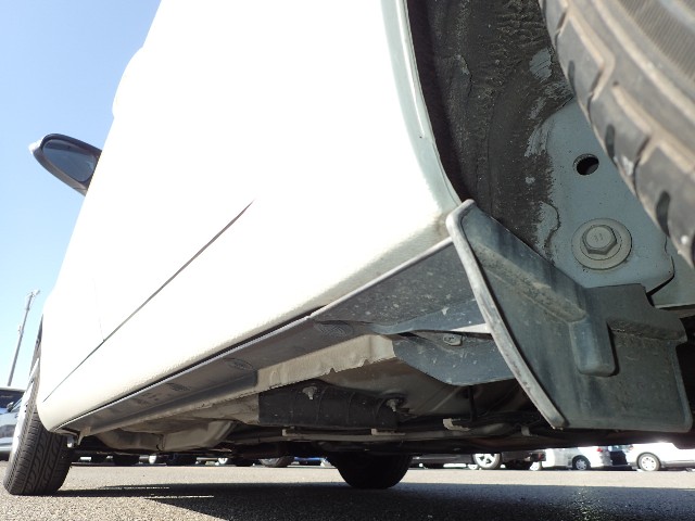 TOYOTA VITZ 2014 Image 39