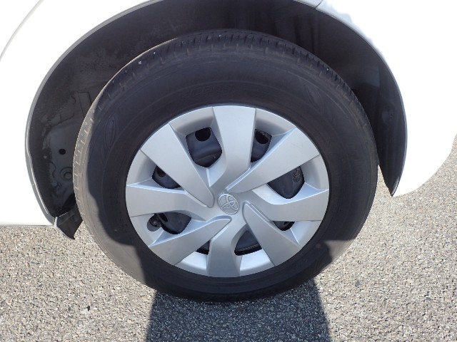 TOYOTA VITZ 2014 Image 45