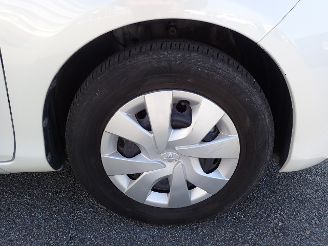 TOYOTA VITZ 2014 Image 47