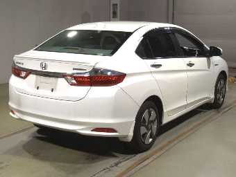 HONDA GRACE 2015 Image 2