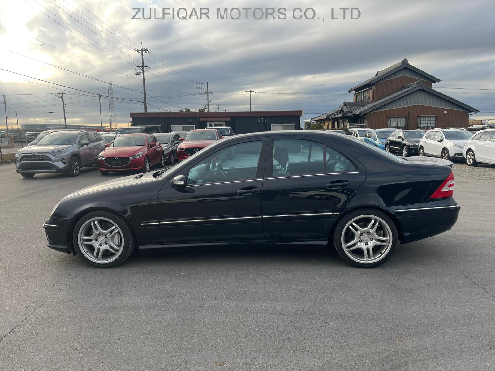 MERCEDES BENZ C CLASS 2005 Image 9