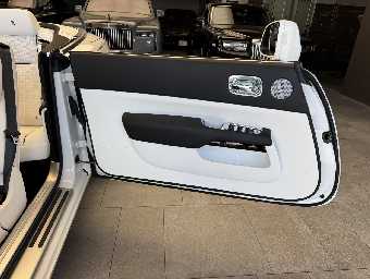 ROLLS ROYCE DAWN 2017 Image 38