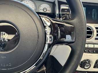 ROLLS ROYCE DAWN 2017 Image 52