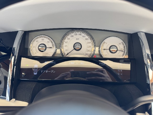 ROLLS ROYCE DAWN 2017 Image 60