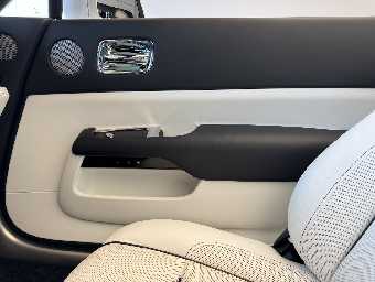 ROLLS ROYCE DAWN 2017 Image 59