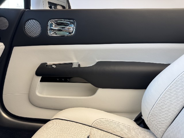 ROLLS ROYCE DAWN 2017 Image 66