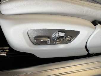 ROLLS ROYCE DAWN 2017 Image 62