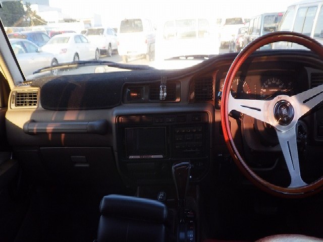 TOYOTA LAND CRUISER 80 1996 Image 23