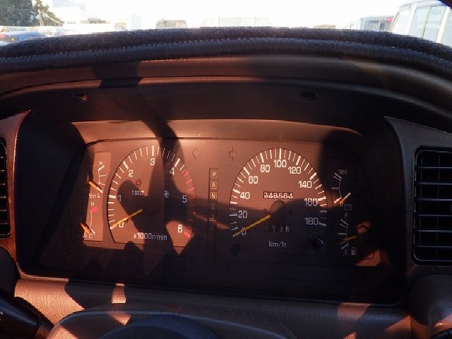 TOYOTA LAND CRUISER 80 1996 Image 24