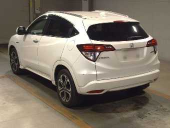 HONDA VEZEL 2015 Image 4