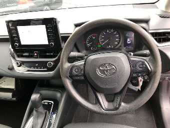 TOYOTA COROLLA TOURING 2020 Image 6