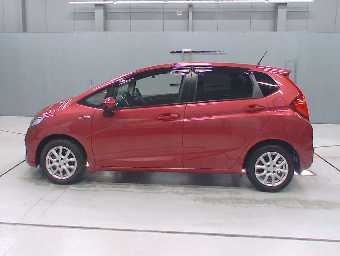 HONDA FIT HYBRID 2017 Image 4