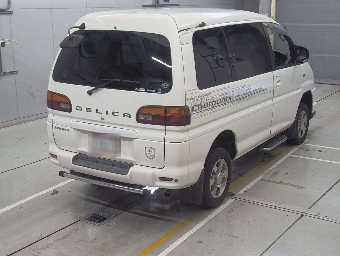 MITSUBISHI DELICA SPACE GEAR 2001 Image 2