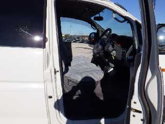 MITSUBISHI DELICA SPACE GEAR 1997 Image 6