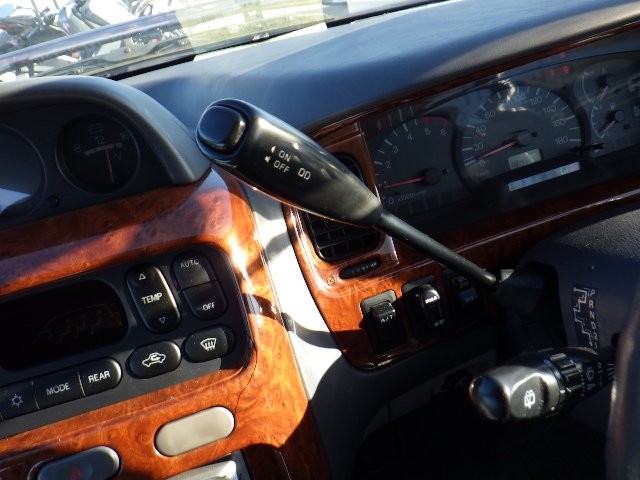 MITSUBISHI DELICA SPACE GEAR 1997 Image 23