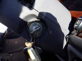 MITSUBISHI DELICA SPACE GEAR 1997 Image 13