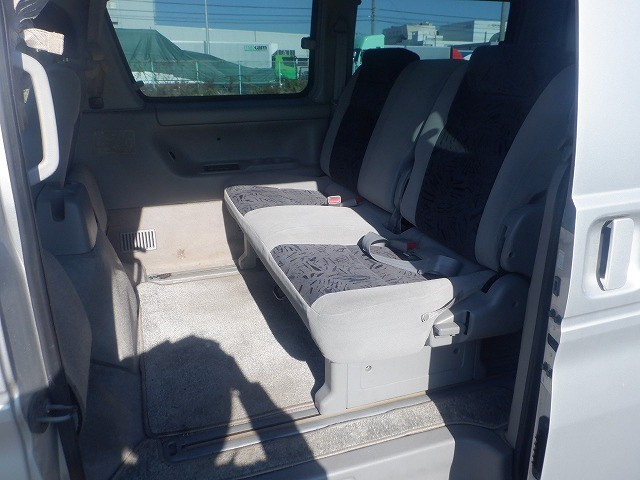 MAZDA BONGO FRIENDEE 2004 Image 29