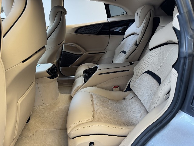 FERRARI PUROSANGUE 2025 Image 39