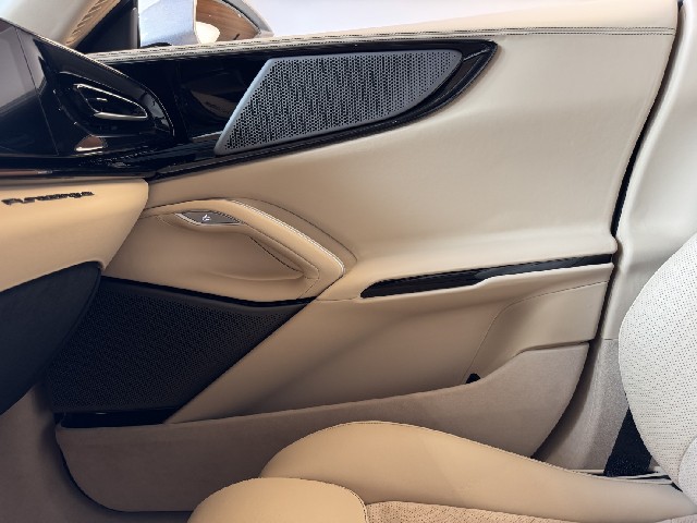 FERRARI PUROSANGUE 2025 Image 64