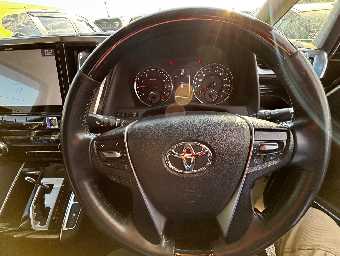 TOYOTA ALPHARD 2016 Image 11