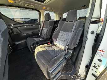 TOYOTA ALPHARD 2016 Image 12