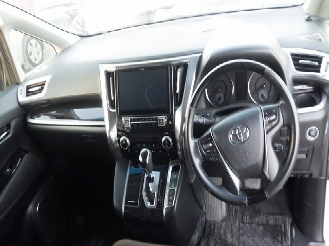 TOYOTA ALPHARD 2016 Image 39