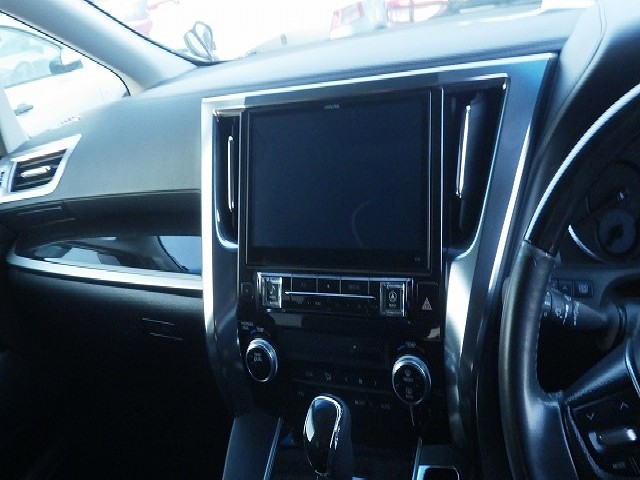 TOYOTA ALPHARD 2016 Image 42