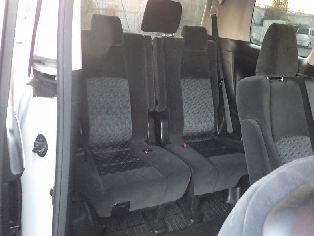 TOYOTA ALPHARD 2016 Image 45