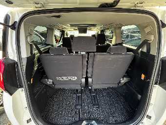 TOYOTA ALPHARD 2016 Image 9