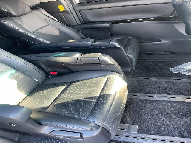 TOYOTA ALPHARD 2014 Image 24